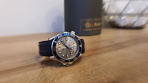 Uued meeste käekellad Omega Seamaster (2 foto / 7)