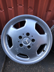 Mercedes monoblock r15 veljed (4 foto / 8)