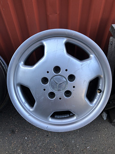 Mercedes monoblock r15 veljed (7 foto / 8)