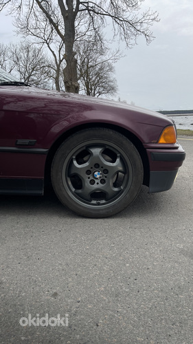 BMW e36 купе (фото #8)