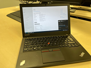 Lenovo Thinkpad X250 16GB/256GB (2 foto / 4)