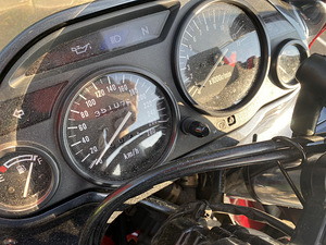Kawasaki ZZR600 (4 foto / 4)