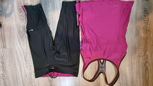 Nike komplekt, top M, püksid S (1 foto / 3)