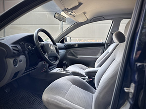 Volkswagen Passat 1.8 110kW (9 foto / 14)