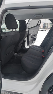 Peugeot 2008 1.5 81kV (9 foto / 10)