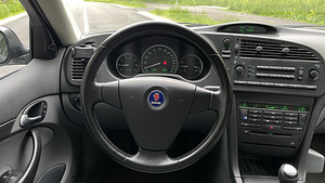 Saab 9-3 (7 foto / 14)