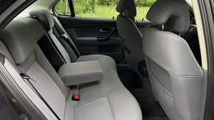 Saab 9-3 (13 foto / 14)