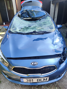 Kia Ceed 1.6 99kW 2014a AVARIILINE (1 foto / 13)