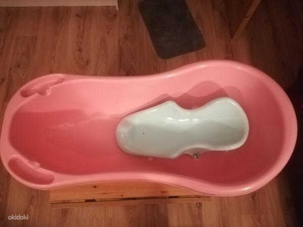 Красивая розовая детская ванночка (фото #2)