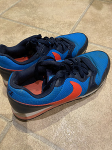 Nike suurus 40 tossud (2 foto / 2)