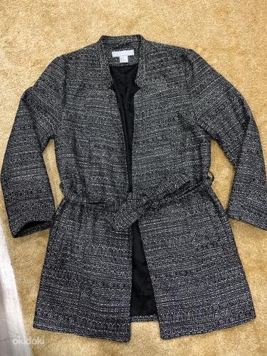 Женская куртка / пальто (фото #1)