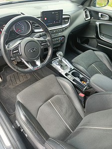 Kia Ceed Sportswagon GT-Line (10 foto / 13)