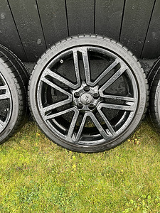 Оригинальные диски Audi RS6 R20, 5x112, ET25 (3 фото из 6)