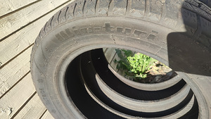 205/60R16 Hifly Win-turi 212 lamellrehvid (2 foto / 5)