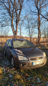 2004 Ford Focus Ghia 1.6TDCi käigukasti rikkega (1 foto / 15)