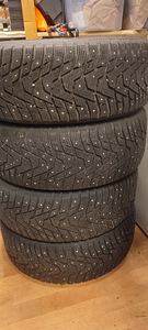 225/55R17 Hankook Winter i*Pike RS2 naastrehvid (1 foto / 9)