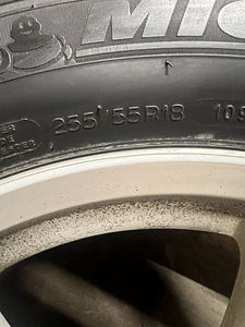 Диски и шины BMW x5 r18 255/55 Michelin (3 фото из 5)