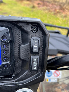 Polaris Sportsman 570 4x4Hunter Special Edition T3 ATV (8 foto / 10)
