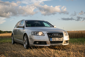 Audi A6 S-Line 3.0 171kw Quattro (2 foto / 8)