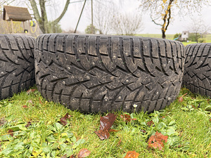 255/35R20 Toyo Naastrehvid (6 foto / 6)