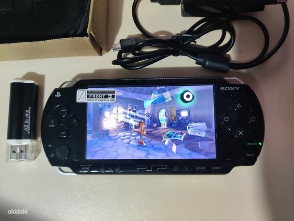 PSP 1000 jailbroken + карта памяти 64 Гб + игры (фото #1)