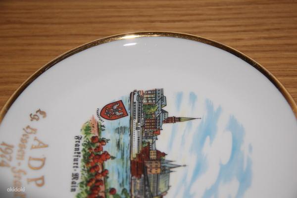 Немецкая сувенирная фарфоровая тарелка. (фото #6)
