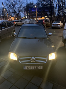 Фольксваген Пассат (3 фото из 6)