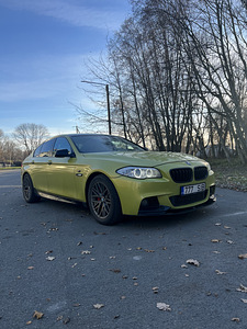 BMW F10 530d (2 foto / 8)