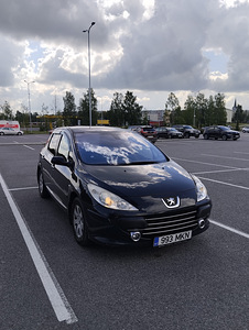 Peugeot 307 (1 фото из 12)