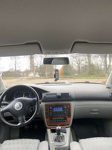 Vw passat 1,9 74kw 2005a (6 foto / 6)