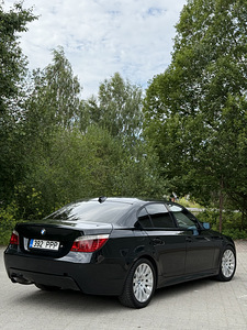 BMW 520d LCI 130kW (4 foto / 13)