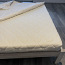 Продам кровать с новым матрасом и наматрасником (фото #3)