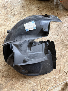 BMW e60-61 ORIGINAAL UUS logar L (2 foto / 3)