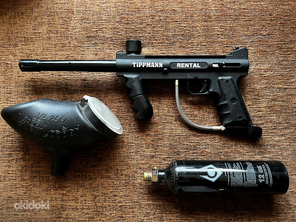 Tippmann Paintball Gun
