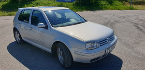 Volkswagen Golf (3 фото из 9)
