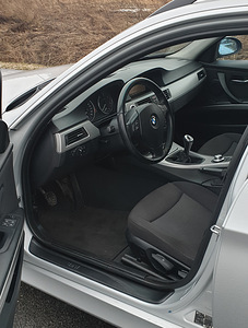 BMW 330D E91 MANUAAL (9 foto / 9)