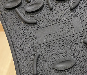 Moschino lumesaapad 41/42 nagu uued! (3 foto / 3)