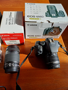 Müüa digikaamera CANON EOS 600 D 18 ja objektiiv CANON EF-S (3 foto / 3)