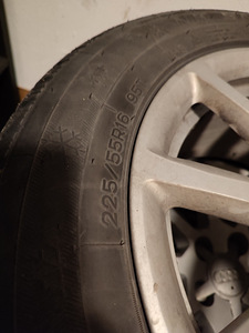 Audi/Škoda valuveljed 16 tolli, peal naastrehvid (4 foto / 6)