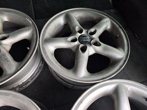 VOLVO PERSUS 5x108 диски 6,5x16 et 43 (5 фото из 6)