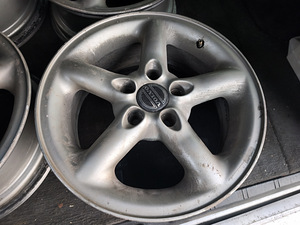 VOLVO PERSUS 5x108 диски 6,5x16 et 43 (6 фото из 6)
