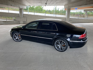 Volkswagen Phaeton 4motion (2 foto / 14)