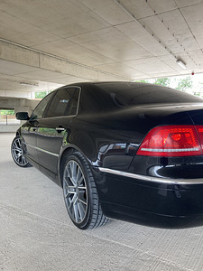 Volkswagen Phaeton 4motion (4 foto / 14)