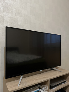 Müüa Philips 4K 60Hz IPS 43" multi-view monitor (1 foto / 1)