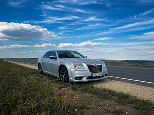 Lancia Thema 3.0 CRD 140kW (3 foto / 13)