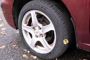 Nissan Almera 1999 (6 foto / 12)