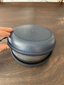 Bang & Olufsen BeoPlay A1 (4 foto / 4)