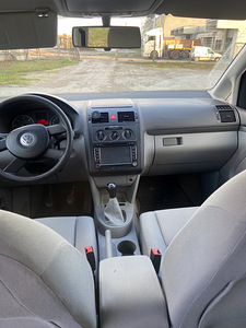 Vw touran (11 фото из 15)