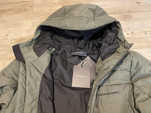 Peak Performance Ola jacket, talvejope XL uus (3 foto / 5)