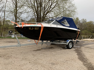 Reinell SpeedBoat 170 (7 foto / 9)